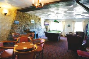 The Bedrooms at The Oak Lodge Inn