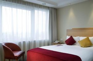 The Bedrooms at Novotel London St Pancras