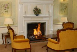 The Bedrooms at Caer Beris Manor