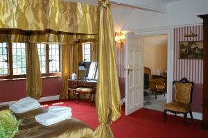 The Bedrooms at Caer Beris Manor