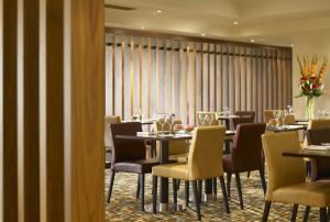 The Restaurant at Renaissance London Heathrow Hotel