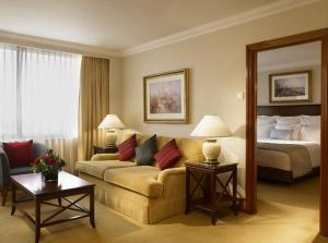 The Bedrooms at Renaissance London Heathrow Hotel