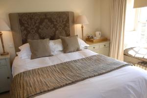 The Bedrooms at Pear Tree Inn