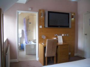 The Bedrooms at Woodhall Spa Hotel