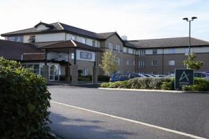 The Bedrooms at Aston Hotel