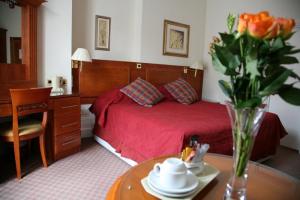 The Bedrooms at St George Hotel