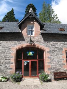 The Bedrooms at Fairburn Lodge