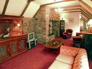 The Bedrooms at Auchterawe Country House