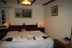 The Bedrooms at Great Trethew Manor