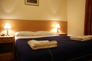 The Bedrooms at London Guest House