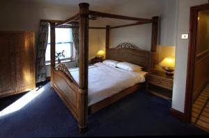 The Bedrooms at Hotel Plas Dinorwic