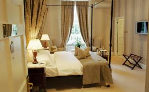The Bedrooms at Taplow House Hotel and Restaurant