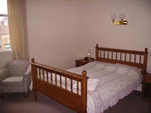 The Bedrooms at Windmill Hotel