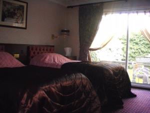 The Bedrooms at Balmoral Lodge Hotel