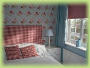 The Bedrooms at Airport Lodge - London STANSTED Airport (formerly Woodlands Lodge)