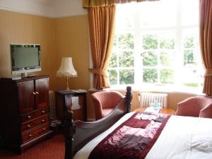 The Bedrooms at Mere Court Hotel