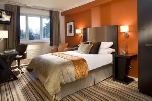 The Bedrooms at De Vere Venues The Mill and Old Swan