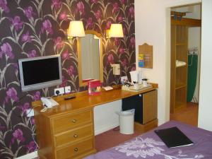 The Bedrooms at Fairways Lodge and Leisure Club