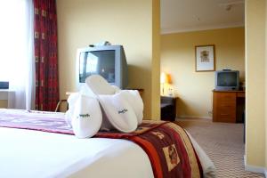 The Bedrooms at Holiday Inn Edinburgh North