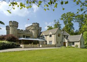 The Bedrooms at Bath Lodge Hotel