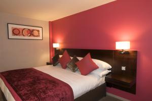 The Bedrooms at Menzies Dyce Aberdeen