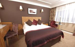 The Bedrooms at Menzies Swindon