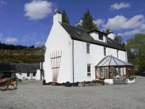 The Bedrooms at Auchterawe Country House