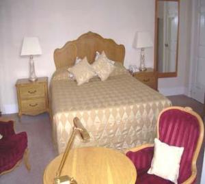 The Bedrooms at Cranleigh Hotel
