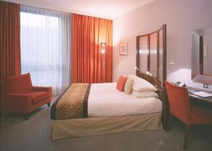 The Bedrooms at Radisson SAS Hotel Glasgow