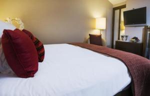 The Bedrooms at Crowne Plaza London Kensington