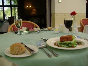 The Bedrooms at Windermere Manor Hotel