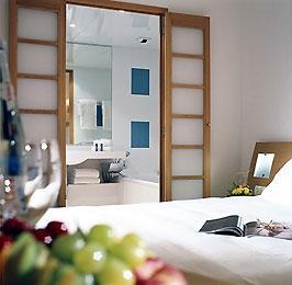 The Bedrooms at Novotel Sheffield Centre