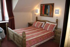 The Bedrooms at Mackenzies Highland Inn