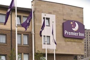 The Bedrooms at Premier Inn Glasgow City Centre South