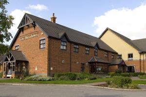 The Bedrooms at Premier Inn Barnsley (Dearne Valley)