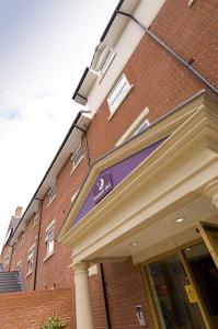 The Bedrooms at Premier Inn Birmingham Central (Hagley Road)