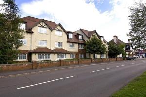 The Bedrooms at Premier Inn Birmingham North (Sutton Coldfield)