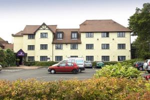 The Bedrooms at Premier Inn Birmingham North (Sutton Coldfield)