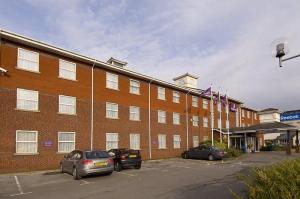 The Bedrooms at Premier Inn Bolton (Reebok Stadium)