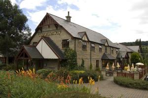 The Bedrooms at Premier Inn Bradford North (Bingley)