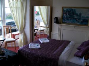 The Bedrooms at Pavilion View Hotel