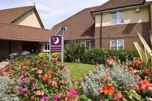 The Bedrooms at Premier Inn Bristol East (Emersons Green)