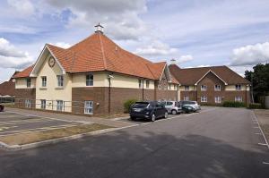 The Bedrooms at Premier Inn Bristol East (Emersons Green)