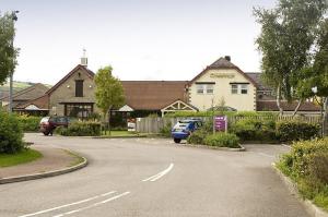 The Bedrooms at Premier Inn Caerphilly (Crossways)