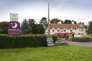 The Bedrooms at Premier Inn Caerphilly (Corbetts Lane)