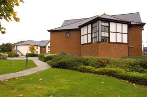 The Bedrooms at Premier Inn Chester Central (South East)