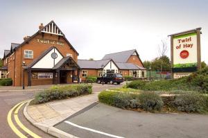 The Bedrooms at Premier Inn Chester Central (South East)