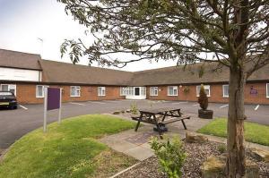 The Bedrooms at Premier Inn Coventry East (Ansty)