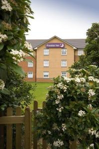 The Bedrooms at Premier Inn Doncaster Central East