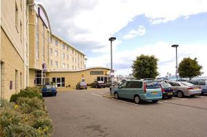 The Bedrooms at Premier Inn Dover Central (Ferry Terminal)
